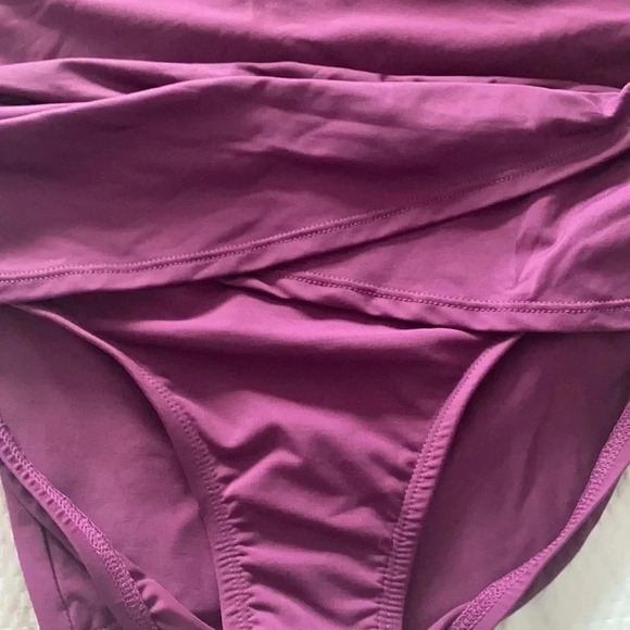 Bleu Rod Beattie Cherry Wine Tankini Swimsuit Set - Picture 7 of 10